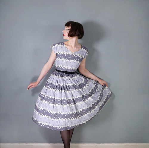 50s EASTEX GREY FLORAL DAISY PRINT COTTON FULL SKIRT DRESS - XS-S