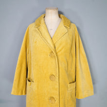 Load image into Gallery viewer, 60s BRIGHT YELLOW JUMBO CORD CORDUROY AUTUMN BOX / CAR COAT - M