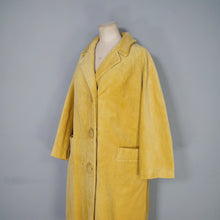 Load image into Gallery viewer, 60s BRIGHT YELLOW JUMBO CORD CORDUROY AUTUMN BOX / CAR COAT - M