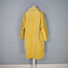 Load image into Gallery viewer, 60s BRIGHT YELLOW JUMBO CORD CORDUROY AUTUMN BOX / CAR COAT - M