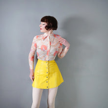 Load image into Gallery viewer, 70s "TRISSI" SOFT PEACH AND PINK ART DECO BATHER NOVELTY SHIRT - S