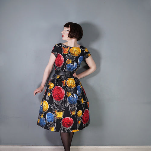 HANDMADE 50s FABRIC DOG AND HOT AIR BALLOON NOVELTY PRINT DRESS - S