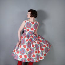 Load image into Gallery viewer, 50s &quot;CAMBRIAN&quot; RED ROSE AND DRAGON CREST COTTON DAY DRESS - S