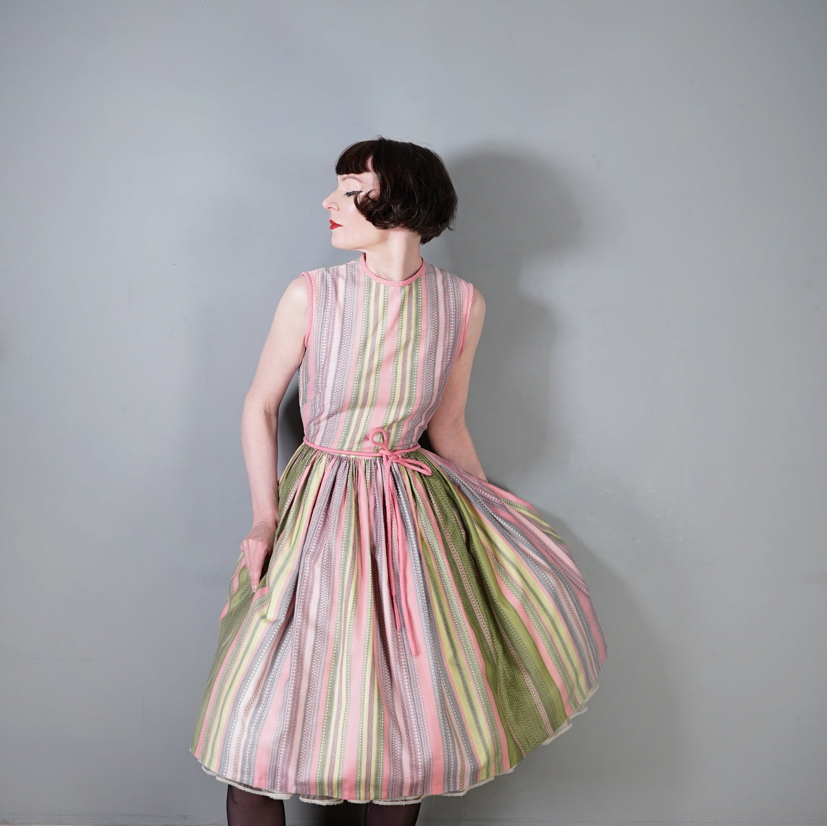 50s 60s CALIFORNIA COTTONS PINK AND GREEN STRIPE COTTON 50s 60s CALIFORNIA COTTONS PINK AND GREEN STRIPE COTTON