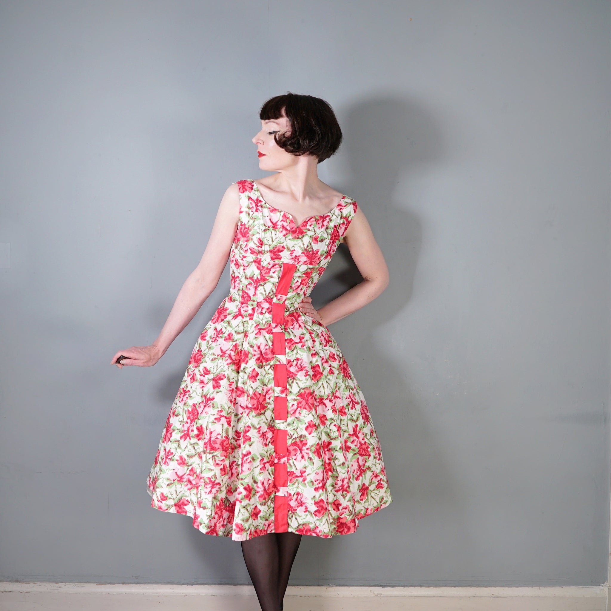 50s 60s PINK FLORAL CALIFORNIA COTTON FIT AND FLARE SUMMER DRESS - XS- Sartorial Matters 50s 60s PINK FLORAL CALIFORNIA COTTON FIT AND FLARE SUMMER DRESS - XS- Sartorial Matters