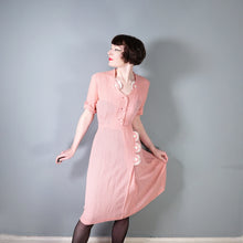 Load image into Gallery viewer, 40s SOFT BALLET PINK TEA DRESS WITH SCALLOP AND BUTTON DETAIL - L / volup