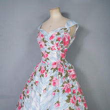 Load image into Gallery viewer, 50s PASTEL BLUE AND PINK ROSE PRINT SWEETHEART COTTON PARTY DRESS - S-M
