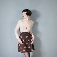 Load image into Gallery viewer, 70s BROWN WHITE PONTE KNIT NOVELTY LADY PATTERN SKIRT - 25.5&quot;