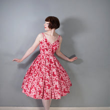 Load image into Gallery viewer, 50s JOAN MILLER PINK ROSE PRINT FULL SKIRTED COTTON SUN DRESS - XS