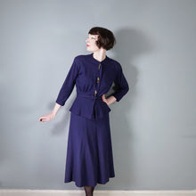Load image into Gallery viewer, 40s KAHN OF MINNEAPOLIS 3 PIECE FINE PONTE WOOL SUIT / DRESS SET WITH CHAIN BUTTONS - S