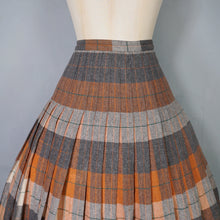 Load image into Gallery viewer, 50s SPORTRITE &quot;IN&#39;N OUTER&quot; REVERSIBLE PUMPKIN AND GREY TARTAN WOOL PLEATED SKIRT - 28-29&quot;
