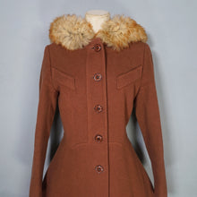 Load image into Gallery viewer, 60s 70s ELGEE BROWN FIT AND FLARE WOOL COAT WITH FAUX FUR HOOD - S