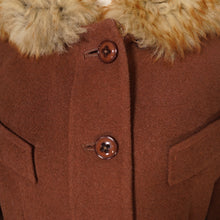 Load image into Gallery viewer, 60s 70s ELGEE BROWN FIT AND FLARE WOOL COAT WITH FAUX FUR HOOD - S