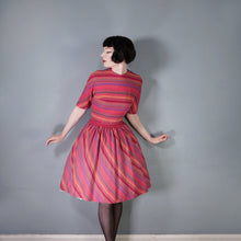 Load image into Gallery viewer, 50s 60s L&#39;AIGLON BRIGHT PINK PATTERNED WOVEN DRESS WITH FRINGING - XS-S