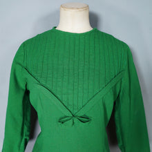 Load image into Gallery viewer, 60s PEA GREEN WOOL FITTED SHIFT DRESS - M