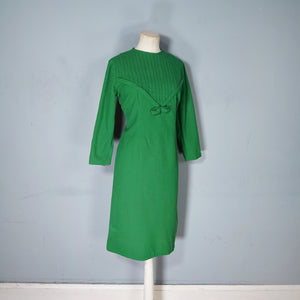 60s PEA GREEN WOOL FITTED SHIFT DRESS - M