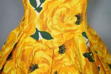 Load image into Gallery viewer, 50s BERKERTEX CONTINENTALS YELLOW FLORAL FULL SKIRT COTTON DRESS - S