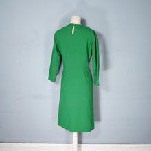 Load image into Gallery viewer, 60s PEA GREEN WOOL FITTED SHIFT DRESS - M