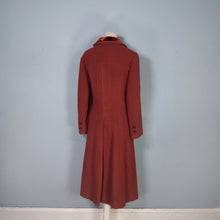 Load image into Gallery viewer, 60s MISS GALLERY / LORD &amp; TAYLOR RUST COLOURED COAT WITH VELVET - M