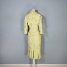 Load image into Gallery viewer, 50s TREASURE JUNIOR MISS FLECKED YELLOW WIGGLE DRESS WITH KICK PLEAT - S