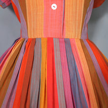 Load image into Gallery viewer, 50s 60s BETTY BARCLAY COLOURFUL RED ORANGE MULTI STRIPE COTTON SHIRTW - S