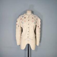 Load image into Gallery viewer, AUSTRIAN / TYROLEAN CREAM COLOURED BOBBLE KNIT FOLKLORE CARDIGAN - M-L