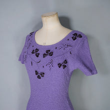 Load image into Gallery viewer, 50s SNYDERKNIT LAVENDER BOUCLE KNIT WIGGLE DRESS WITH BEADED NECKLINE - XS-S