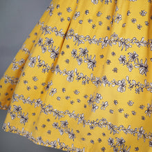 Load image into Gallery viewer, 50s BRIGHT YELLOW FLORAL SQUIGGLE PRINT FULL SKIRTED SUN DRESS - XS-S