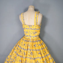 Load image into Gallery viewer, 50s BRIGHT YELLOW FLORAL SQUIGGLE PRINT FULL SKIRTED SUN DRESS - XS-S
