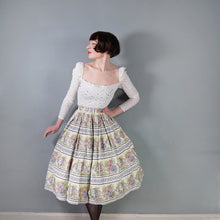 Load image into Gallery viewer, 50s WHITE COTTON FULL SKIRT WITH SCENIC PASTEL VILLAGE STREET PRINT - 25"