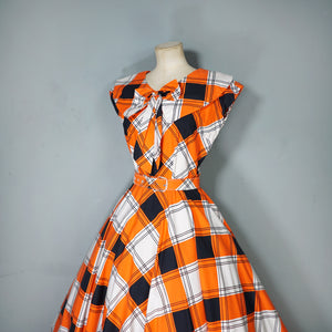 50s BLACK, WHITE AND ORANGE CHECK DRESS WITH BIG COLLAR AND FULL SKIRT - S