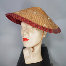Load image into Gallery viewer, 50s STRAW CONICAL PLATTER HOLIDAY / SUMMER SUN HAT