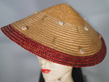 Load image into Gallery viewer, 50s STRAW CONICAL PLATTER HOLIDAY / SUMMER SUN HAT