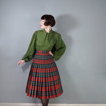 Load image into Gallery viewer, 70s THE SCOTCH HOUSE REVERSIBLE TARTAN RED AND GREEN PLEATED WOOL SKIRT - 27"