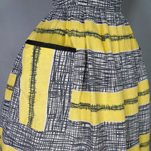 Load image into Gallery viewer, 60s YELLOW BLACK STRIPE COTTON DAY DRESS WITH POCKETS - M