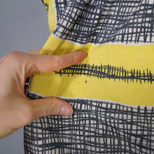 Load image into Gallery viewer, 60s YELLOW BLACK STRIPE COTTON DAY DRESS WITH POCKETS - M