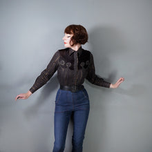 Load image into Gallery viewer, 70s DEE CEE BRAND BLACK AND GOLD STRIPE COWBOY WESTERN XS-S