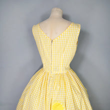 Load image into Gallery viewer, 50s 60s KAY WHITNEY YELLOW GINGHAM FULL SKIRTED DRESS WITH LACE SWIRLS - S