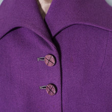 Load image into Gallery viewer, 60s does 40s HANDMADE PURPLE SWING JACKET WITH BIG COLLAR - S-M