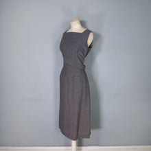Load image into Gallery viewer, 60s KITTY COPELAND GREY FITTED PENCIL DRESS WITH DETATCHABLE CAPE - S
