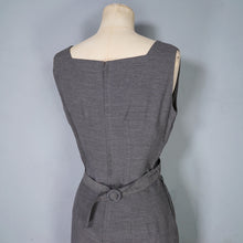 Load image into Gallery viewer, 60s KITTY COPELAND GREY FITTED PENCIL DRESS WITH DETATCHABLE CAPE - S