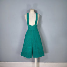 Load image into Gallery viewer, 70s GREEN CORDUROY PINAFORE / DUNGAREE CULOTTE WIDE LEG TROUSERS - XS