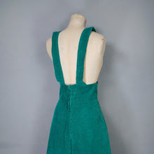 Load image into Gallery viewer, 70s GREEN CORDUROY PINAFORE / DUNGAREE CULOTTE WIDE LEG TROUSERS - XS