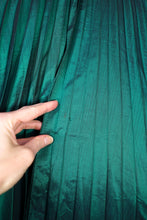Load image into Gallery viewer, 50s RODNEY DARK GREEN METALLIC TAFFETA PLEATED FULL SKIRT DRESS WITH BELT - XS-S