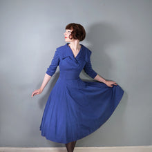 Load image into Gallery viewer, BLUE 50s 60s FIT AND FLARE DRESS WITH BIG COLLAR AND 3/4 SLEEVE - S