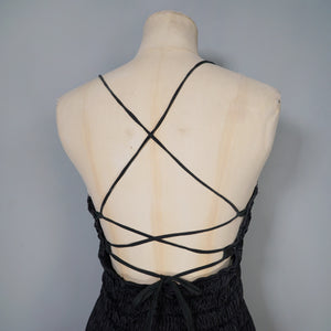 40s 50s SHIRRED BLACK SATIN SWIMSUIT - L / volup