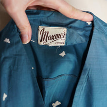 Load image into Gallery viewer, 50s TEAL GREEN "MAXMOR" FULL SKIRTED COTTON DRESS WITH FLORAL AND BUTTERFLY PRINT - M