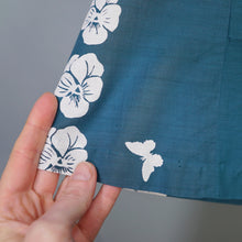 Load image into Gallery viewer, 50s TEAL GREEN "MAXMOR" FULL SKIRTED COTTON DRESS WITH FLORAL AND BUTTERFLY PRINT - M