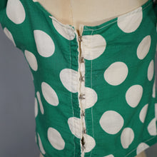 Load image into Gallery viewer, 50s "FLORELLE PARIS" GREEN POLKA DOT CROPPED OFF SHOULDER SUN TOP - XS-S