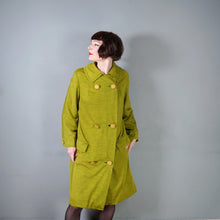 Load image into Gallery viewer, 60s "REVILLE" PISTACHIO GREEN LIGHT JERSEY KNIT COAT - ONE SIZE